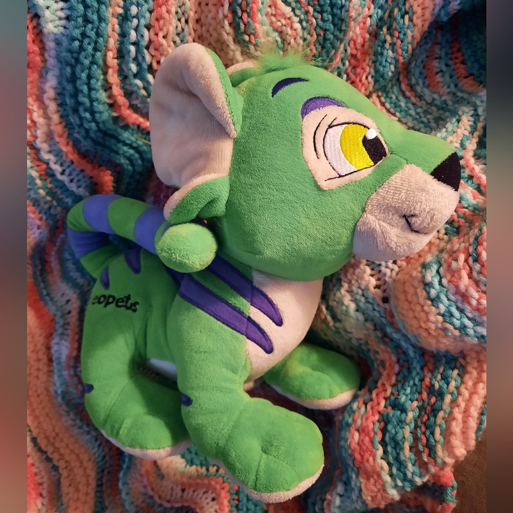 Neopets green kougra plush 12"